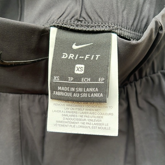 Nike high waisted joggers - Picture 5 of 10